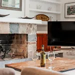 Casa Faro Apartment