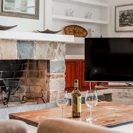 Casa Faro 波连萨港