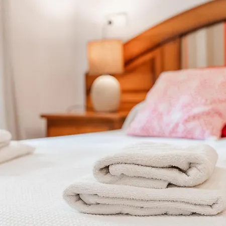 Casa Faro 波连萨港