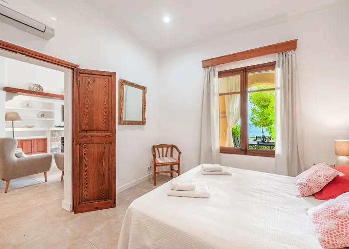 Casa Faro 아파트 포엔샤 항구